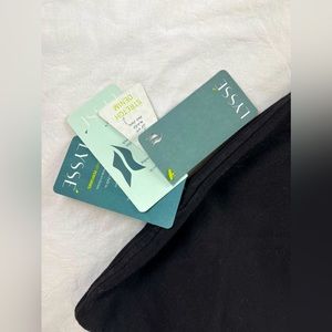 Lyssé fit, 1X, black stretch denim pants